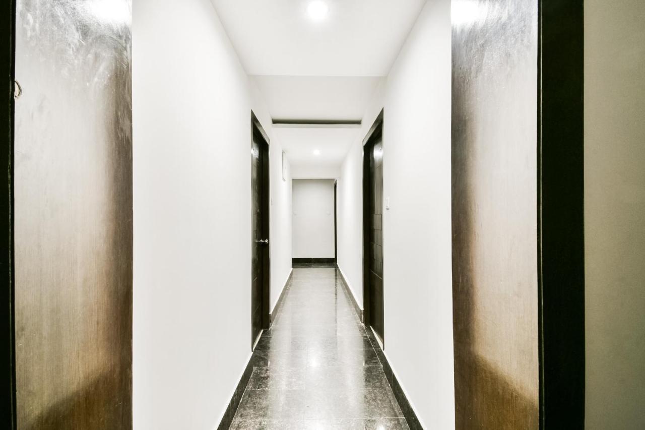 Oyo 62096 Pride Palace Hotels ปัฏนา ภายนอก รูปภาพ