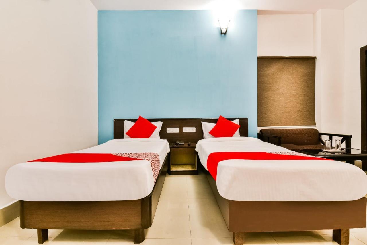 Oyo 62096 Pride Palace Hotels ปัฏนา ภายนอก รูปภาพ