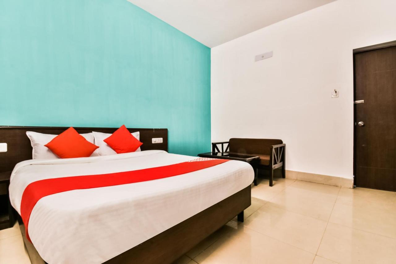 Oyo 62096 Pride Palace Hotels ปัฏนา ภายนอก รูปภาพ