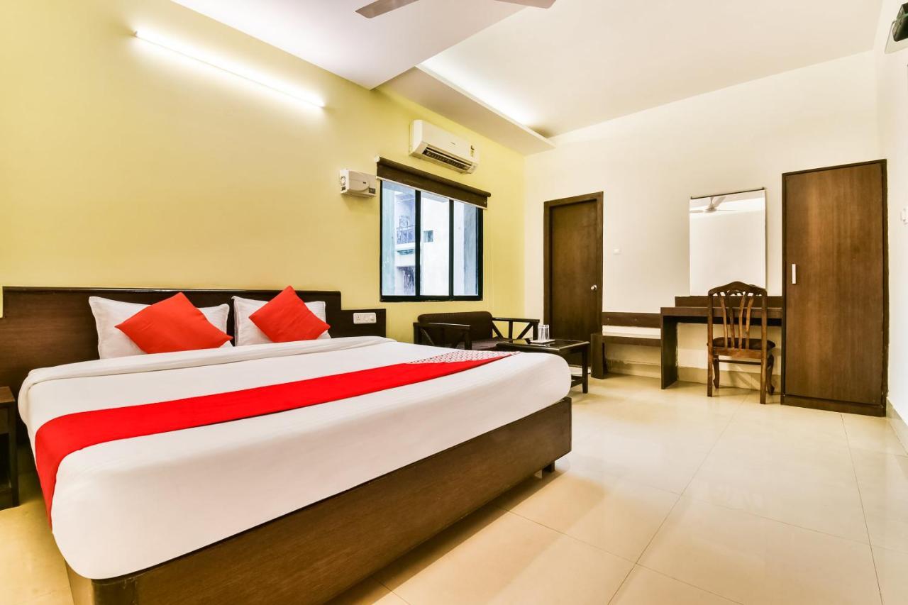 Oyo 62096 Pride Palace Hotels ปัฏนา ภายนอก รูปภาพ