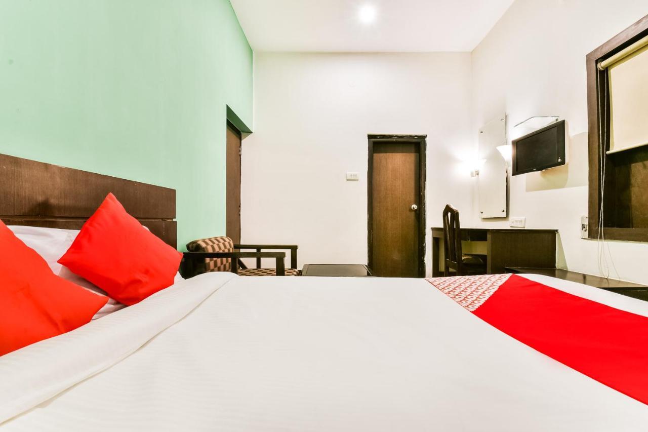 Oyo 62096 Pride Palace Hotels ปัฏนา ภายนอก รูปภาพ
